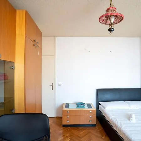 Apartman Poljud * 斯普利特